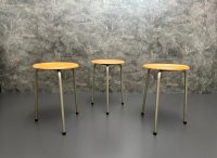 Seltener Dreibein Hocker Original Vintage Hocker Industrie Café - Bild 4