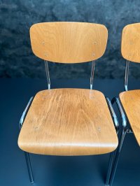 Robuste Stapelstühle Gebrauchte Stühle Vintage Design Loft Stuhl - Bild 13
