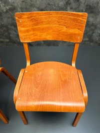 Gebrauchte Stapelstühle Holzstühle Küchenstühle Esszimmerstühle - Bild 5
