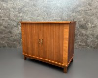 Schöne Vintage Kommode mit Flügeltüren Mid-Century Kommode Retro - Bild 7