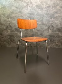 Schöner Vintage Stuhl – Chromgestell – Teak oder Nussbaum - Bild 1