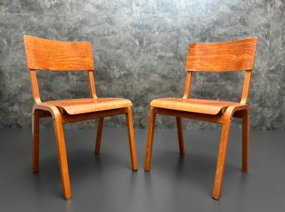 2 Stapelstühle Holz Küchenstühle Esszimmer 80cm