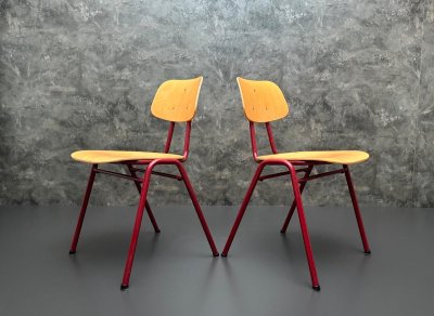 6 Vintage Stapelstühle Dunkelrot Gastro Bistro