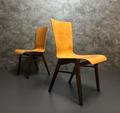 40x Vintage Stapelstühle Holz Gastro