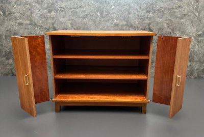 Vintage Kommode Mid-Century Flügeltüren 87cm